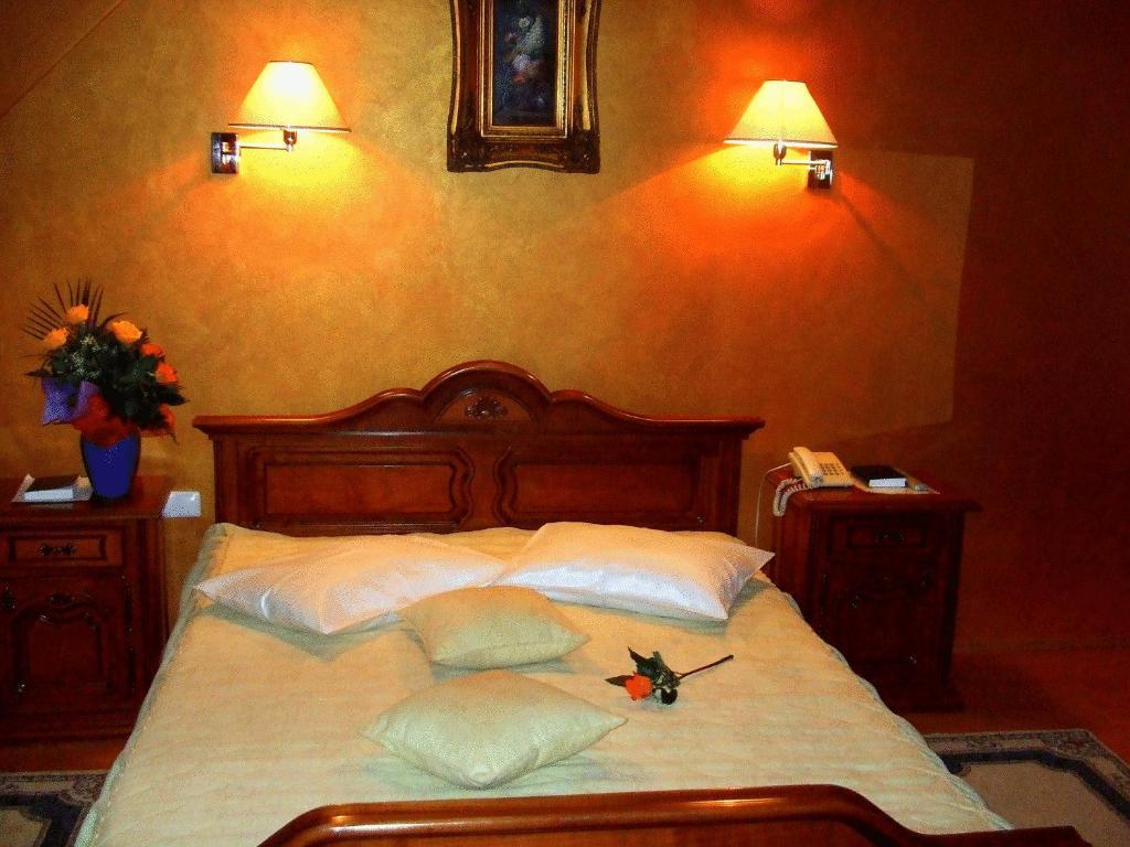 Hotel Ambassador Бая-Маре Экстерьер фото